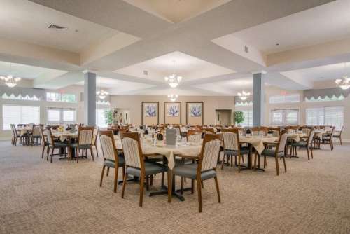 Our exquisite dining room where you will enjoy restaurant style dining; eating food prepared by our executive chefs!
